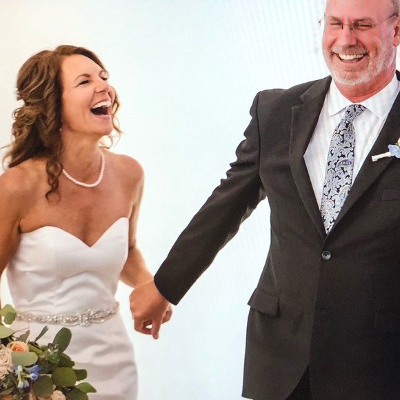 Meet your Posher, Christine - Picture 1 of 1